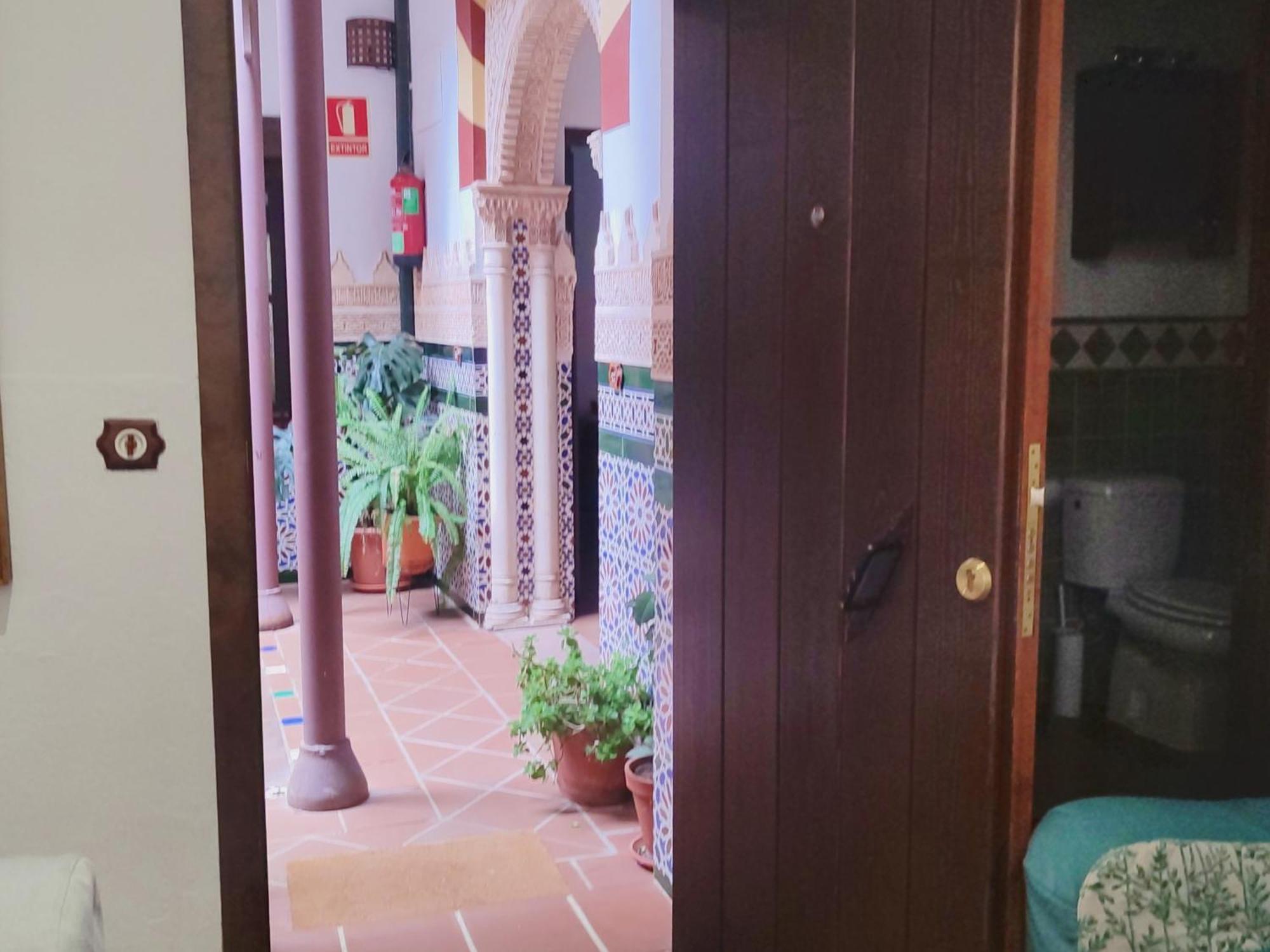 Horno24, Alojamiento Con Patio Andaluz, Tipico De Córdova Exterior foto